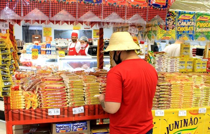 Consulta ao Preço da Hora pode gerar economia nos produtos da festa junina