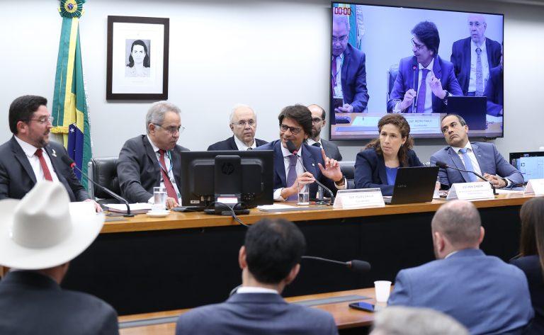 Relator antecipa pontos do anteprojeto de reforma administrativa